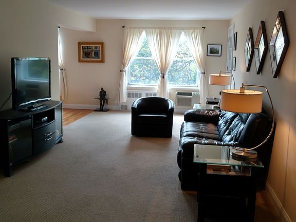 3rd image of 177 E Hartsdale Ave #4T