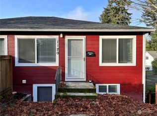 1120 S Warner St, Tacoma, WA 98405