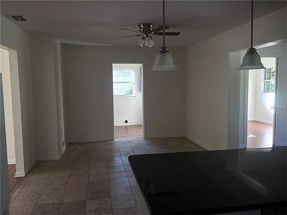 5th image of 2020 Leisure Dr