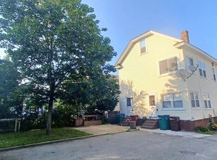 121 Mount Washington St #121, Lowell, MA 01854