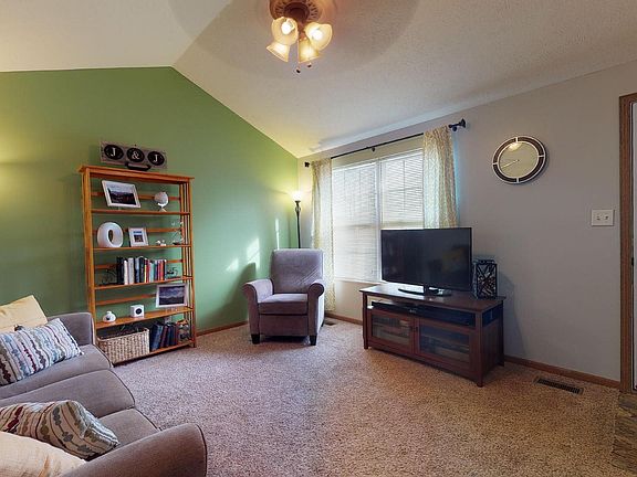 4th image of 5199 Sequoia Dr