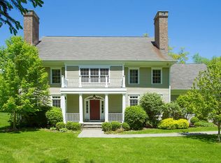 6 Oblong Ln, Pawling, NY 12564