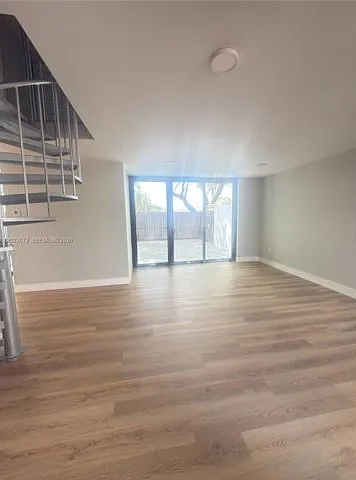 2560 SW 122nd Ct — Photo 9