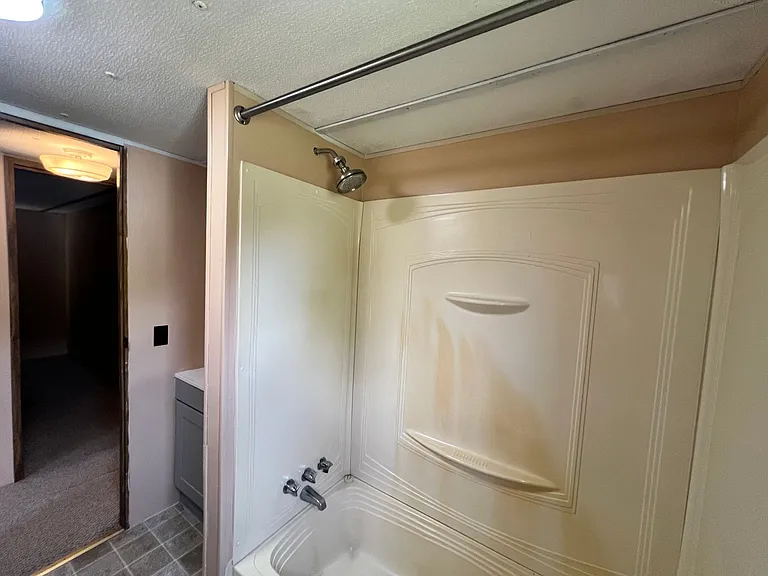 14250 Tiki Ln — Photo 27