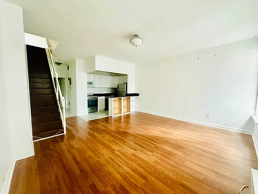 Rented by Compass | media 2