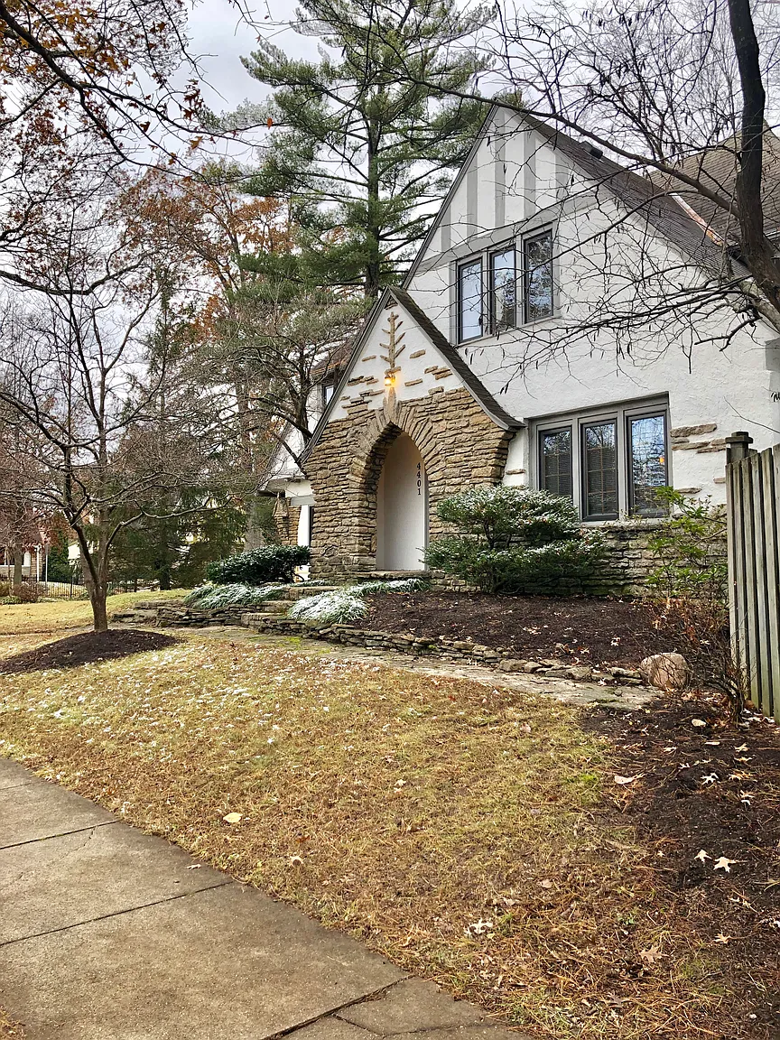 4401 Paddock Hills Dr photo 1