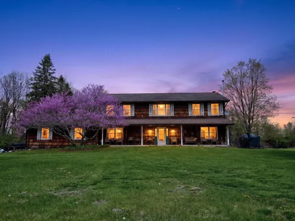 1938 Mayfield Rd, Lapeer, MI 48446