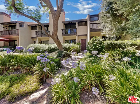 5757 Owensmouth Ave Unit 4, Woodland Hills, CA 91367