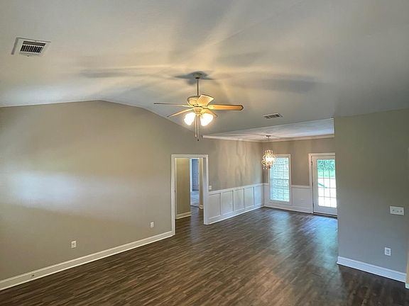 2nd image of 105 High Cotton Dr