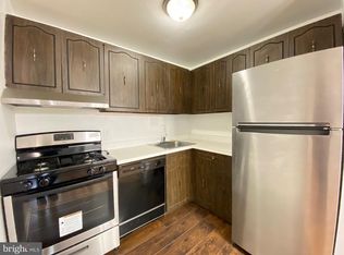 16 Brighton Village Dr UNIT A, Broomall, PA 19008