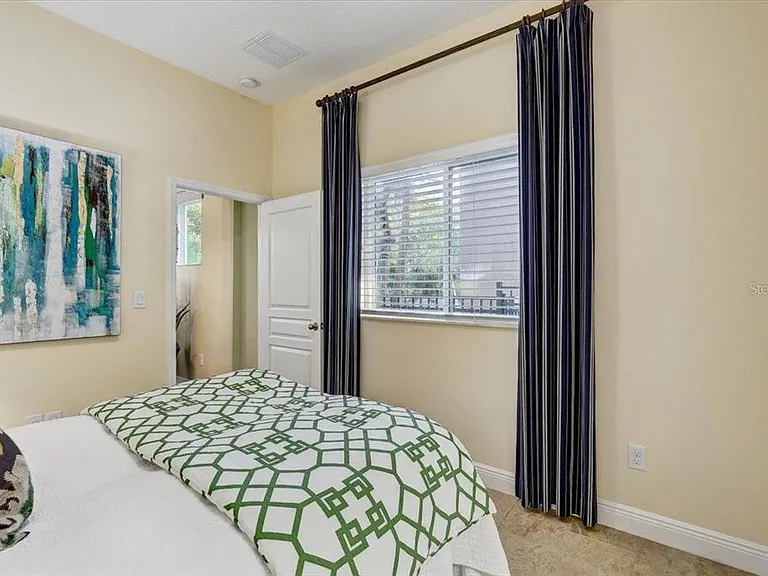 7209 Meeting House Ln — Photo 30