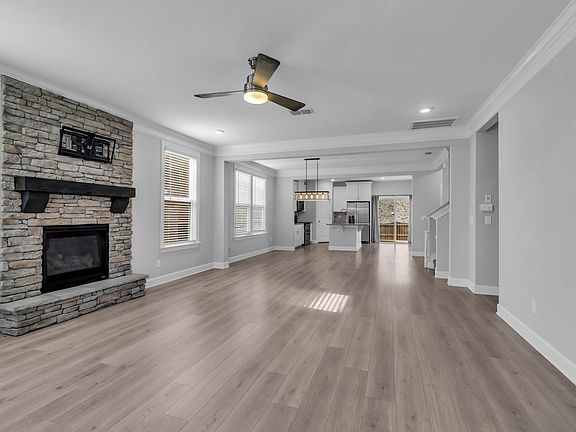 5th image of 5187 Giardino Dr