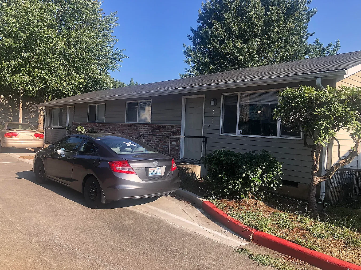 1 bed, 630 sqft, $1,300 — Photo 1