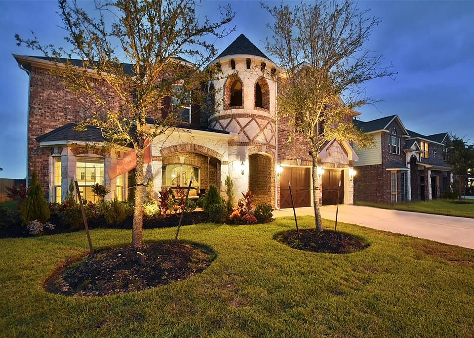 1st image of 20334 Sedona Oaks Dr