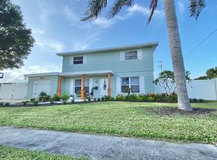 1676 Pontiac Cir S, Melbourne, FL 32935