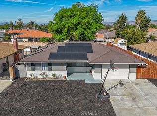 661 S Carmalita St, Hemet, CA 92543