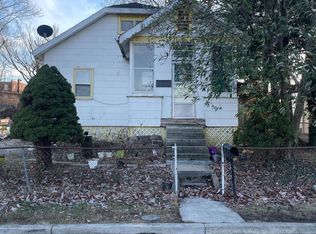 2404 Banger St, Baltimore, MD 21230