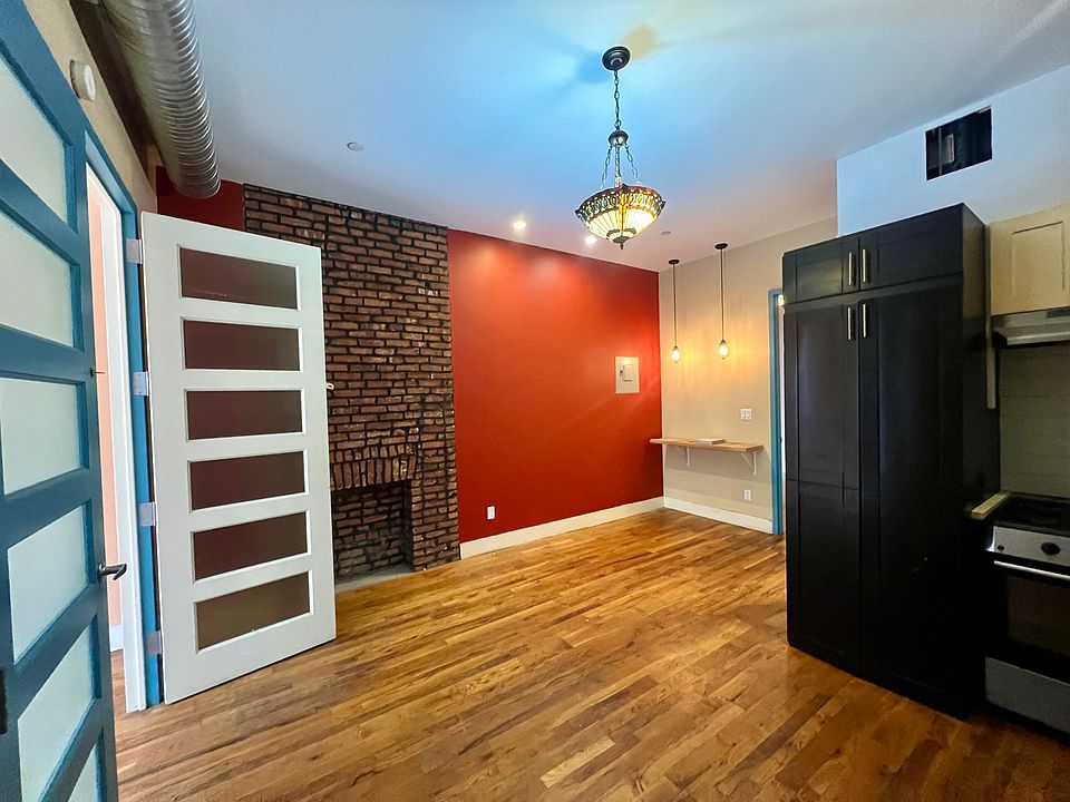 1st image of 135 New York Ave #2F