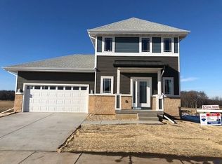 1306 Brunette Downs Dr, Madison, WI 53718