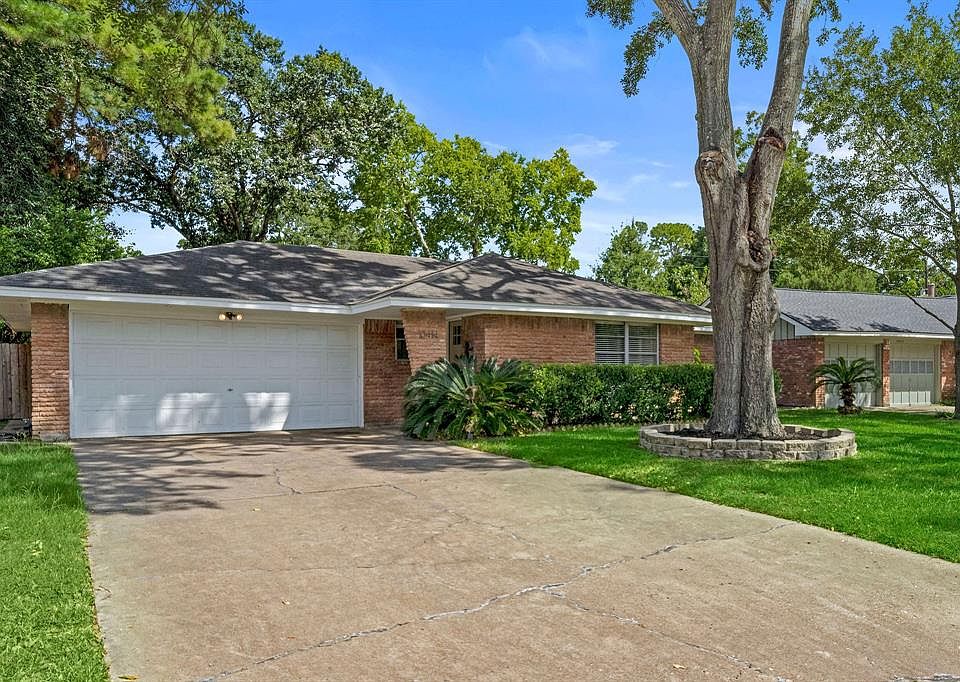 1st image of 10414 Brinwood Dr