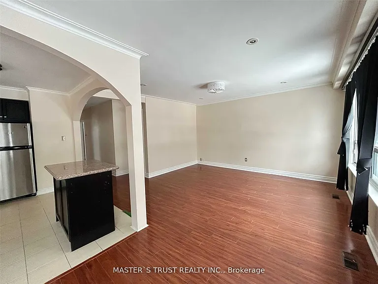 308 Skopit Rd — Photo 4