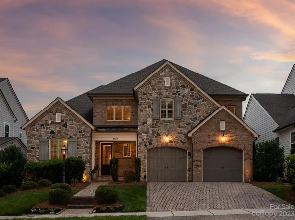 5127 Providence Retreat Ln, Charlotte, NC 28270