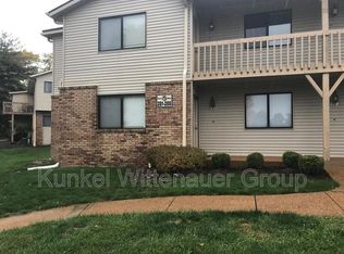 281 Eagle Rdg, O'Fallon, IL 62269