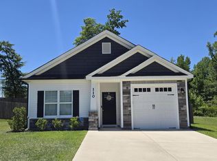 110 Toppin Ct, Sanford, NC 27332