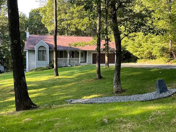 72 Crabtree Hl, Oakland, MD 21550