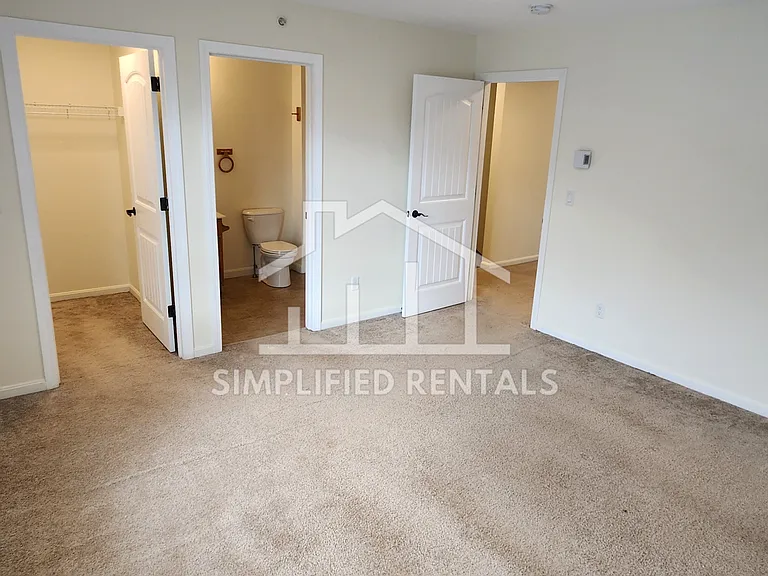 Townsend Ln Townhomes — Photo 19