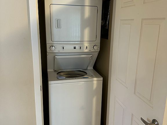 4th image of 5209 E Upriver Dr #5211