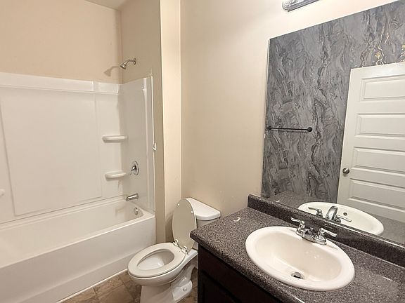 4th image of 2357 Cornell Cir