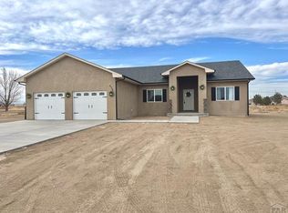 616 N Verbena Dr, Pueblo West, CO 81007