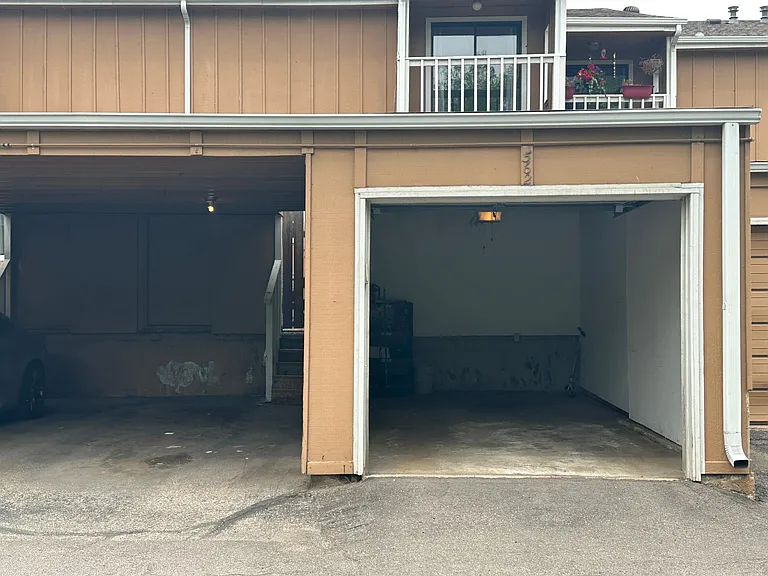 562 Vance St #D-9 — Photo 36