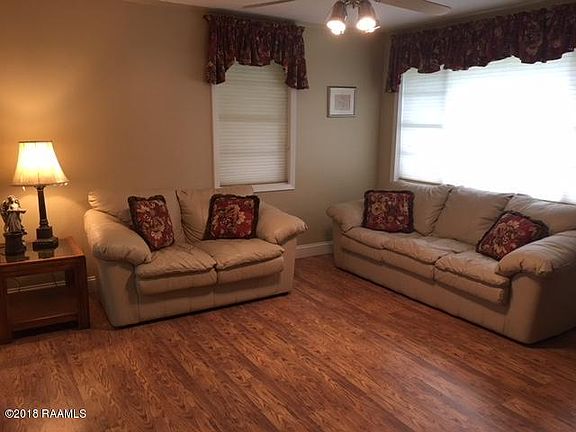 4th image of 246 Willis Dr