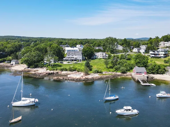 4 Harbor View Drive #4, Rockport, ME 04856