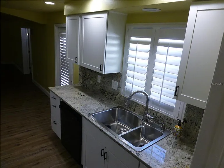 752 Patricia Ave — Photo 13