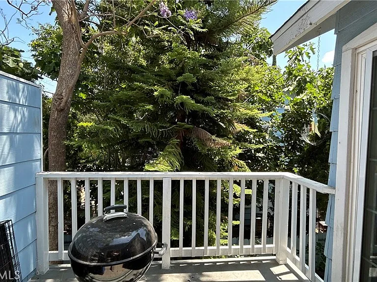 7025 Glade Ave #18 — Photo 11