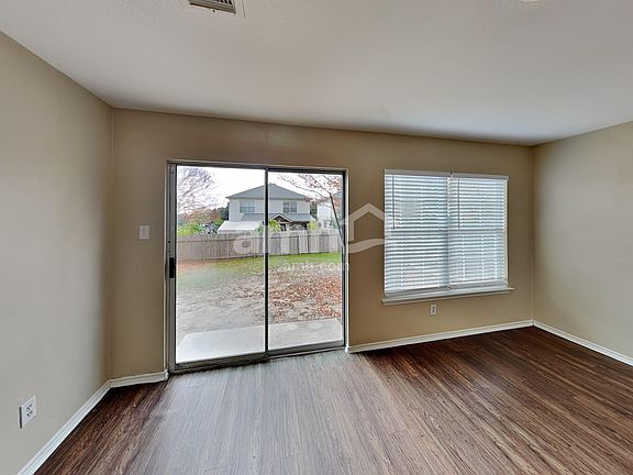4th image of 11004 Monahan Park