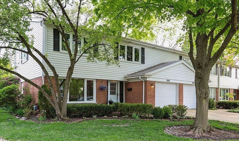 1st image of 2727 E Bel Aire Dr