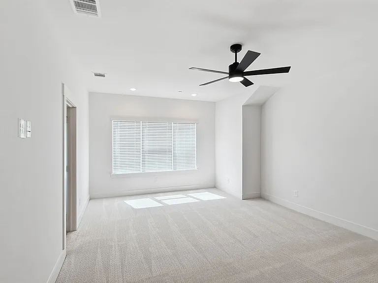 2525 Brunswick Way — Photo 9