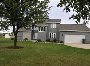 8461 Lytle Trails Rd, Waynesville, OH 45068