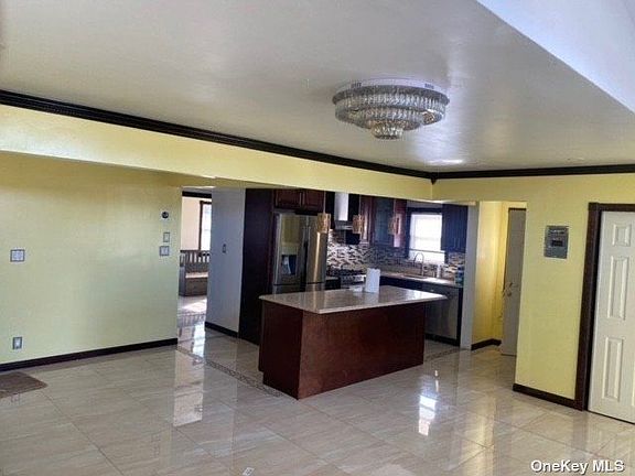 5th image of 8311 Langdale St Floor 2