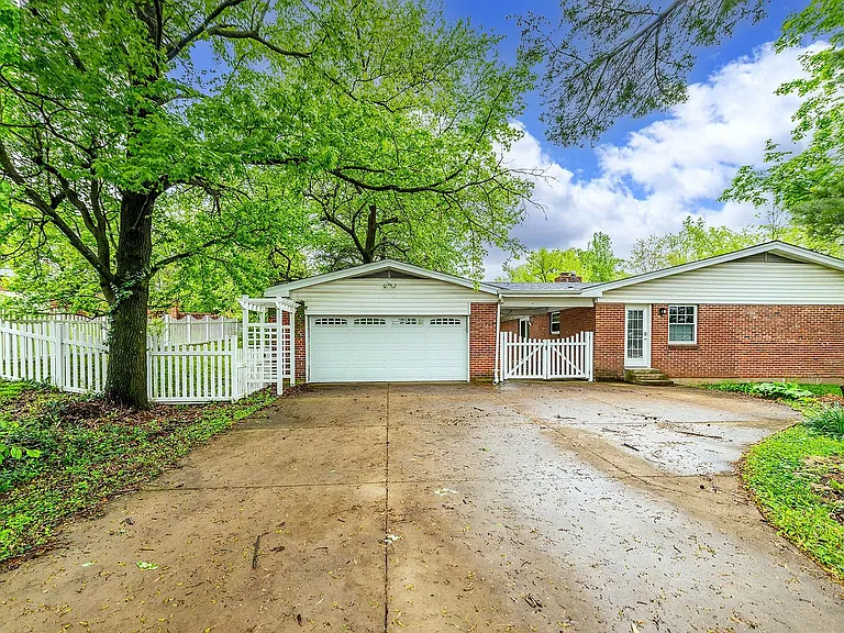 10602 Tioga Ct — Photo 26