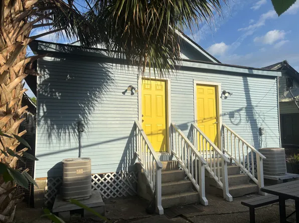 3615 Calhoun St, New Orleans, LA 70125