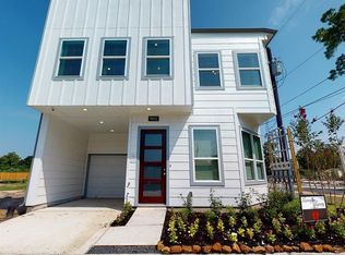 9021 Lonestar Creekbend Ln, Houston, TX 77080
