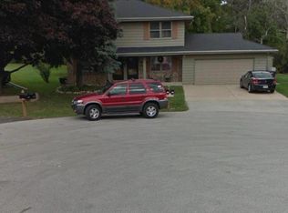 4626 S 38th St, Milwaukee, WI 53221