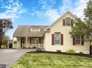 802 Heather Rdg, Manheim, PA 17545