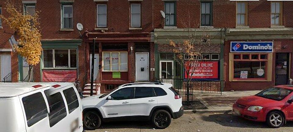 1st image of 444 S Broadway