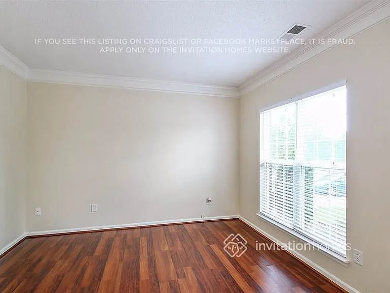 114 Elrosa Rd — Photo 7
